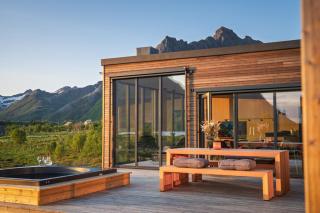 NEW - Seafront Luxury Villa near Henningsvær - 5