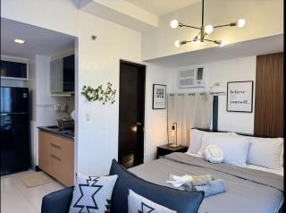Modern Studio Unit in Viceroy McKinley Hill Taguig - Manila - 5
