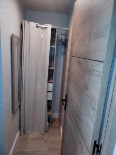 Cosy 4 personnes au bord de l'eau - 2