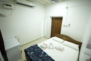 ABM Homestay - Thanjavur - 9