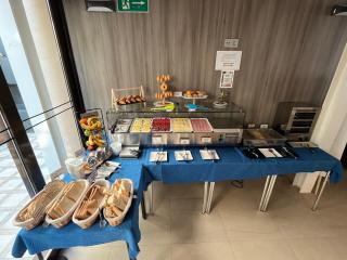 HOTEL ISLA PLANA - 4