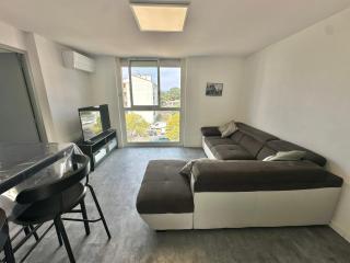Casa 9 - Spacieux et familial, 3 chambres, 2 terrasses, climatisation et stationnement facile - Perpignano - 0