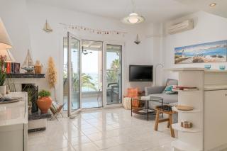 The Beachfront Escape - Pefkochori - 2