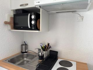 Saint-Florent studio vue piscine - 3