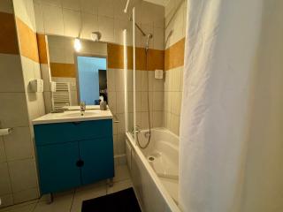 Saint-Florent studio vue piscine - 5