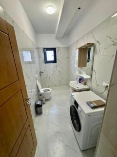 Vlora Villa Studios- near the sea and city center - Vlorë - 0