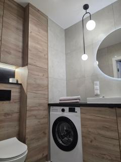 Domek pod świerkami "Apartament Świerkowy 8" w Centrum - Kudowa-Zdrój - 2