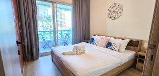 Cozy 1 Bed aprt in Marina Diamond 1 Tower - 8