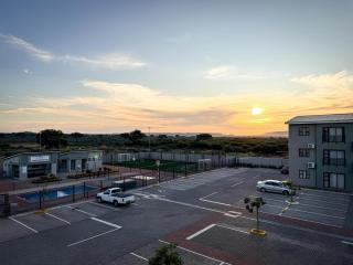 Anostars Apartments - Gaborone - 7