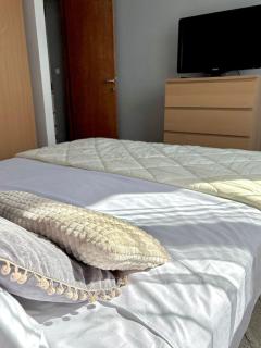 Cosy Modern Place - 1
