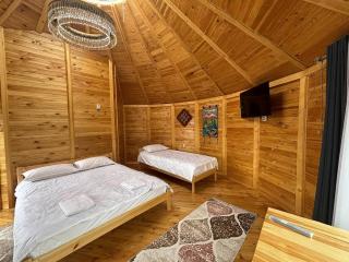 Twins Yurt - 2