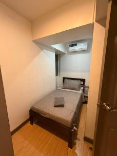 BGC Condo Apartment - Manila - 6