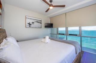 Luxury Oceanview Escape - Nelly Bay - 5