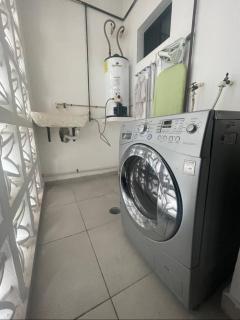 Habitación moderna en el centro - Cancún - 3