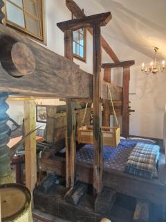 Old Press - 6
