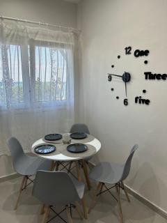Coni and Dim HOUSE - 3