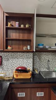 Cozy Living APT Puncak Dharmahusada with 3BR - Surabaya - 2