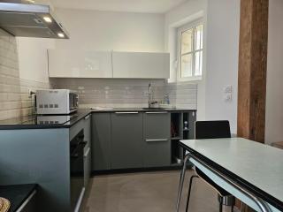 Charme Place Chateauneuf - Coeur de Tours - 4