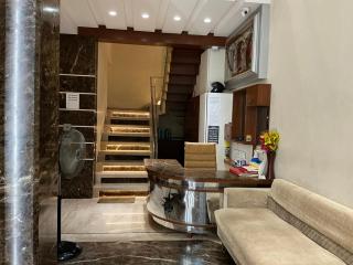 Bluebonnets Hotel - Indore - 5
