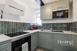 Fairmile Loft - Cosy 1-Bed Stay in Central Henley - Henley on Thames - 8