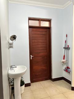 Byran Living - Arusha - 8