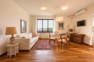Royal Sea View Private Parking - Marina di Pietrasanta - 0