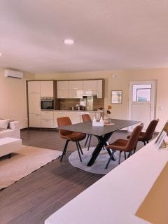 Layal Residence Exclusive 2 Floor House with Terrace - 1