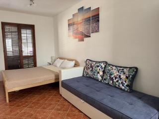 Matovic Apartments - Dobra Voda - 9