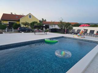 Villa Sunshine - Pridraga - 3