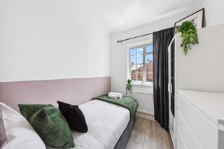 Stylish & Spacious 3 Bedroom Apartment with Large Private Garden - Londra - 4