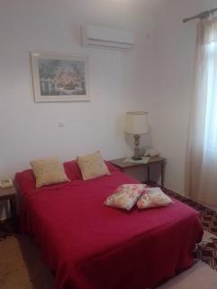 Efterpi's Tower House! εύ τέρπω she who brings joy - 1