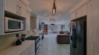 Waveside Haven - East London - 6