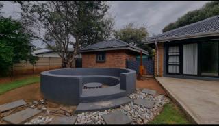Waveside Haven - East London - 5