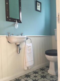 Miles by the Sea - Luxury coastal cottage with private beach access - Chapel Saint Leonards - 3