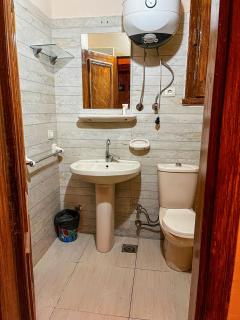 Hyde Park House Hotel - 7