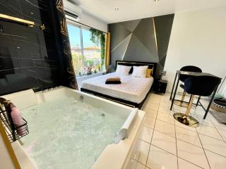 Luxury Beach Room - Frontignan - 9