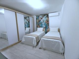 ΟΔΥΣΣΕΙΑ, κοντά σε αεροδρόμιο, λιμάνια και θάλασσες - 3