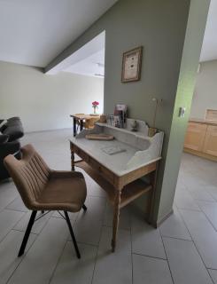 Sous le clocher - - 2
