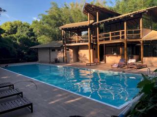 Casa boutique com piscina e natureza em Paúba - São Sebastião - 0