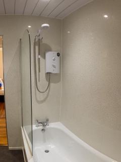 3 Bedroom Apartment with castle views - 2