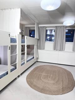 Shared 6 Bed Mixed Dorm Room - Estocolmo - 9