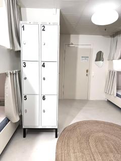 Shared 6 Bed Mixed Dorm Room - Estocolmo - 6