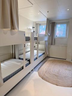 Shared 6 Bed Mixed Dorm Room - Estocolmo - 5