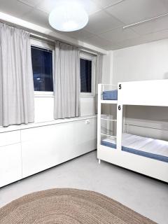 Shared 6 Bed Mixed Dorm Room - Estocolmo - 1