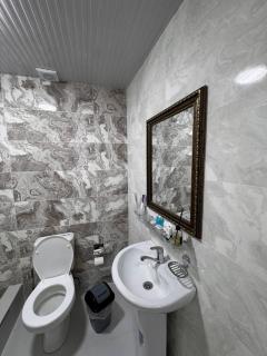 SUN 2 Hotel - - 9