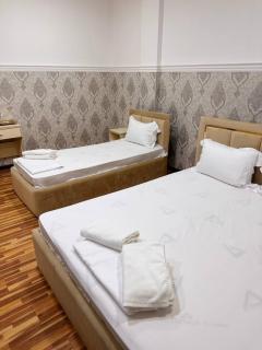 SUN 2 Hotel - - 8