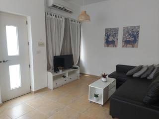 בוטיק גלילי - Galilee Boutique - Kfar Blum - 1