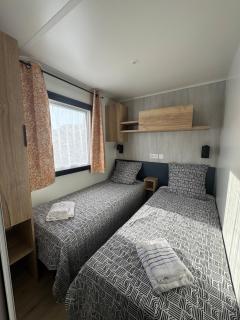 Nouveau bungalow No 575 Camping 4 étoiles Lac des Rêves - Lattes - 5