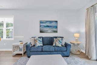 Lakefront Condo w Huge Waterfront Pool Hot Tub - North Myrtle Beach - 7