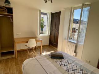 S19 Parking 1 chambre 1 à 2 personnes, facile d'acces A77, Nevers Magny Cours - 9